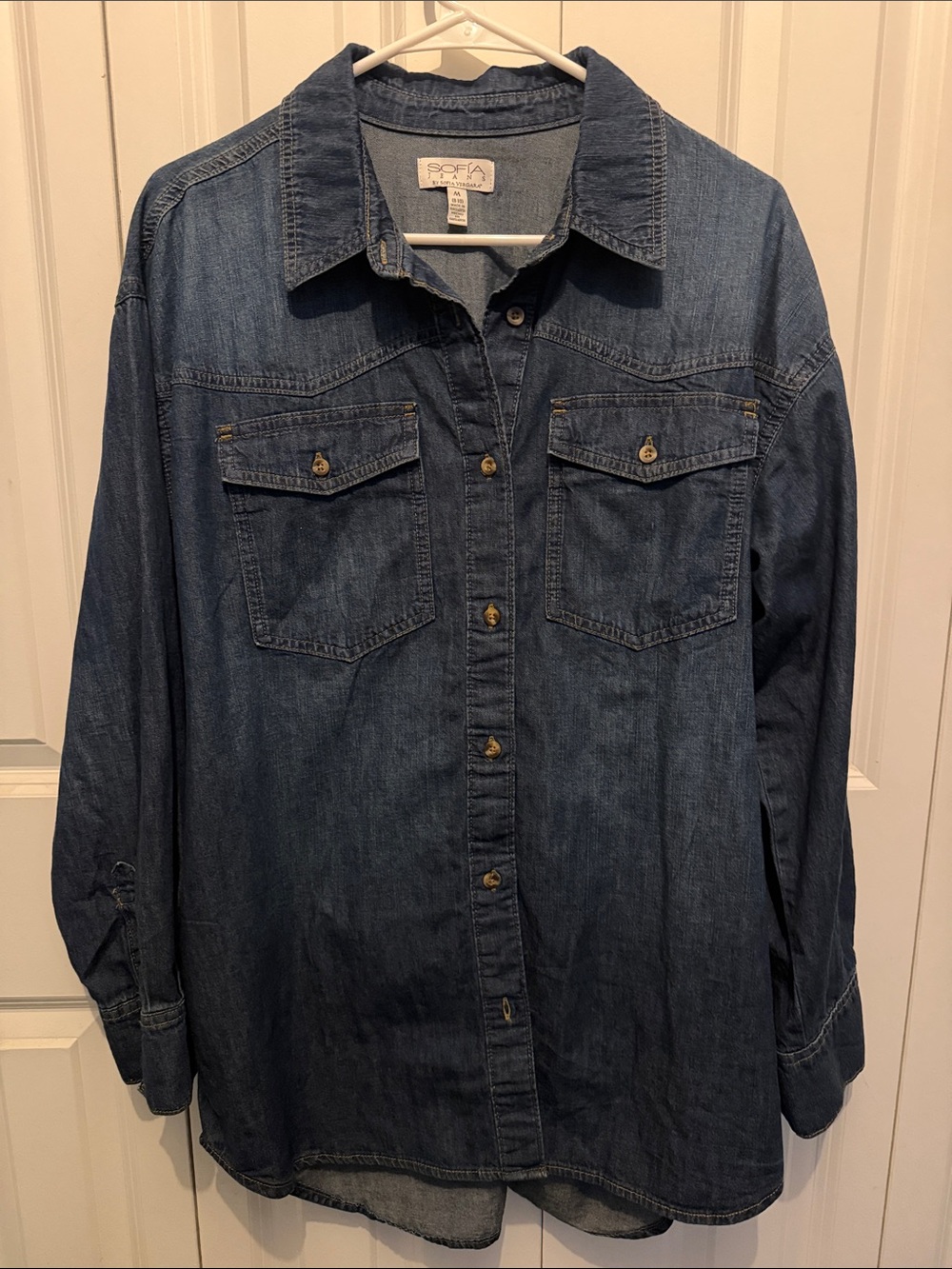 Sofía Jeans Lightweight Oversized Denim Button-Up Shirt